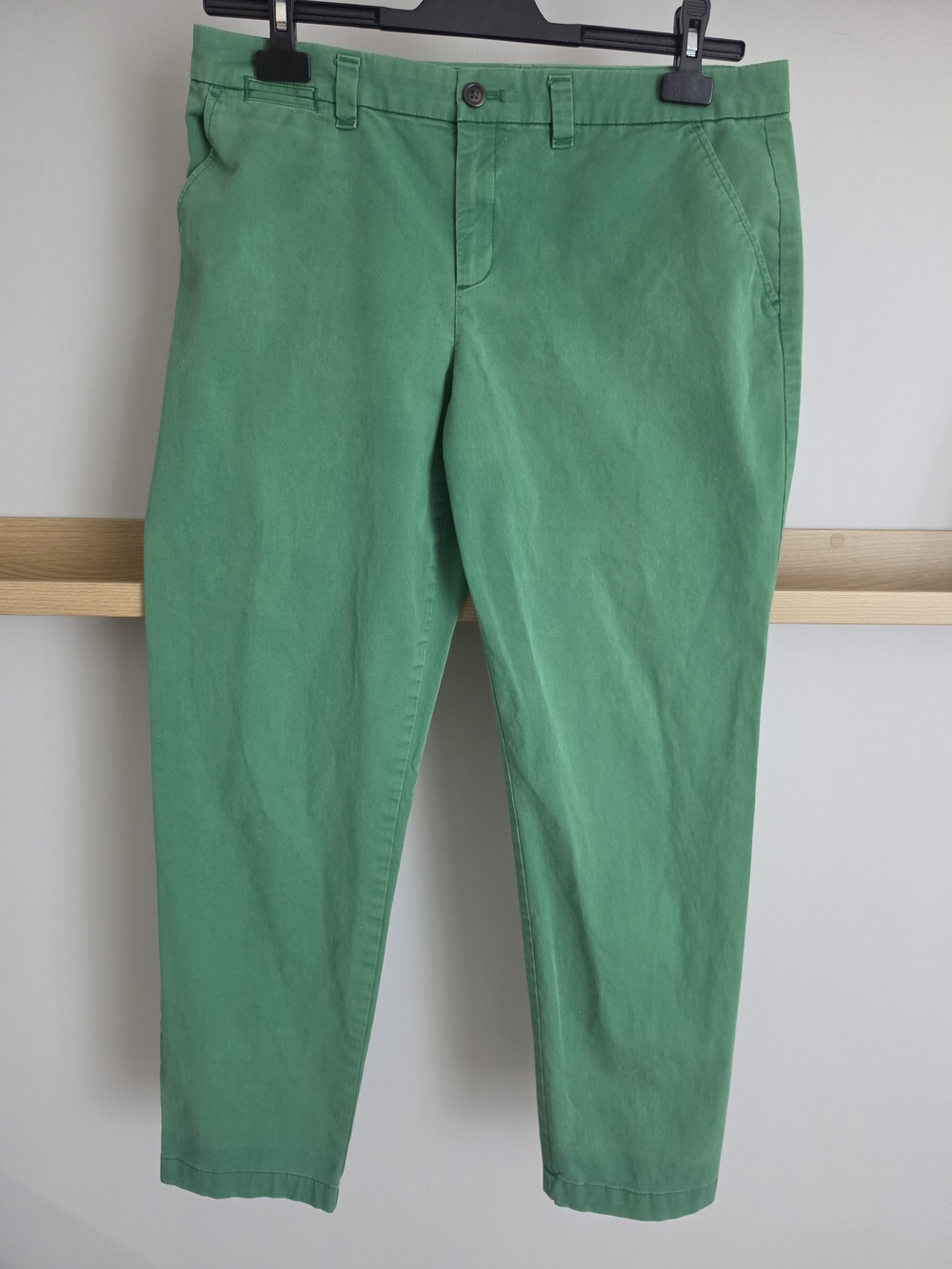 GAP Green Straight-Leg Women's Pants